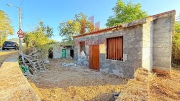 CASA DE PLANTA BAJA EN LA ZONA DE OIRA, PROXIMA AL CENTRO DE OURENSE photo 0
