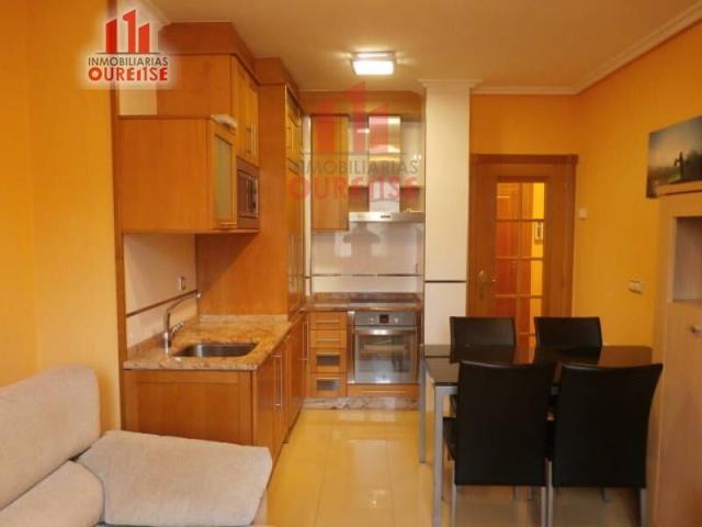 ESTUDIO AMUEBLADO EN EL CORAZON DE OURENSE photo 0