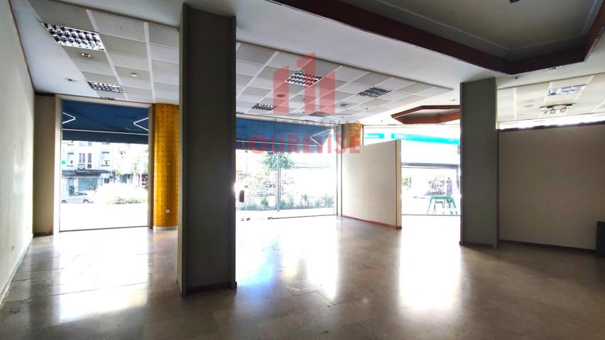 ESPECTACULAR LOCAL COMERCIAL EN EL CENTRO DE OURENSE. photo 0