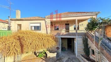 VENTA CASA DE PIEDRA EN FREIXO-SARREAUS photo 0