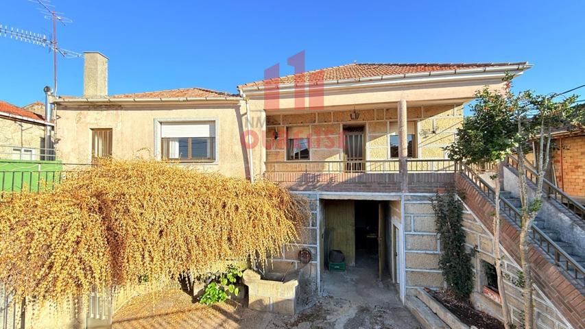 VENTA CASA DE PIEDRA EN FREIXO-SARREAUS photo 0