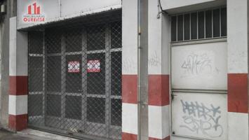 AMPLIO LOCAL COMERCIAL EN LA ZONA DE LA CARBALLEIRA photo 0