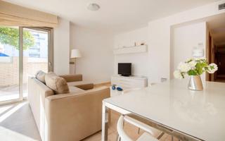 Encantador apartamento en planta baja. Con Licencia Turística! A 160m. de la playa de Tossa de Mar photo 0