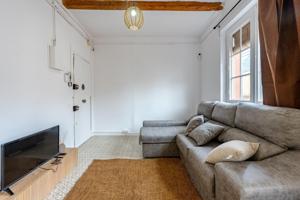 ¡Descubre tu nuevo hogar en el corazón de Barcelona! photo 0