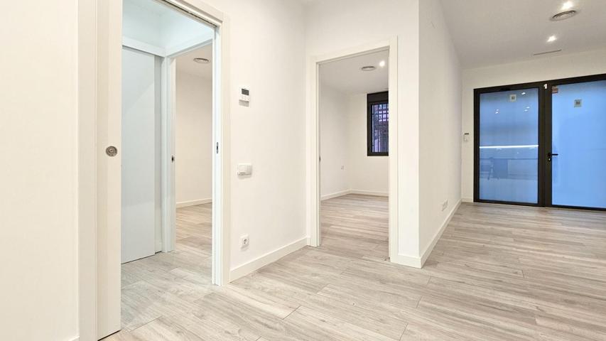 PISO NUEVO A ESTRENAR EN HOSPITALET, JUNTO CENTRO COMERCIAL GRAN VIA! photo 0