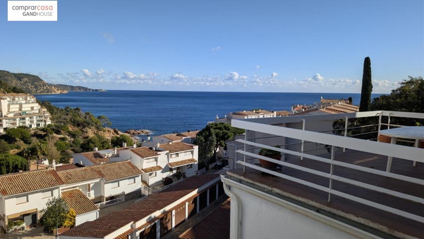 Apartamento con Vistas Espectaculares al Mar en Cala Salions, Tossa de Mar. photo 0