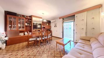 Piso En venta en La Marina Del Prat Vermell, Barcelona photo 0