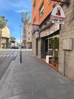 Oportunidad de Inversión en Santa Coloma de Gramenet, Local en Venta photo 0