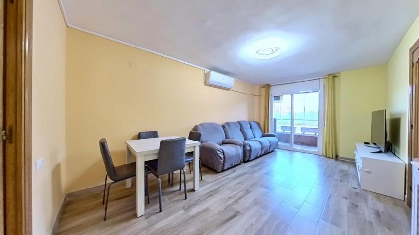 Al lado del Màgic: un buen piso para vivir muy bien. photo 0