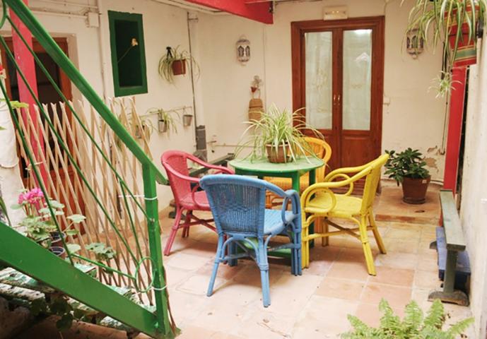 Casa en el casco antiguo de Biar photo 0