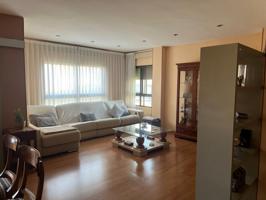 PISO DE 3 HABITACIONES Y 2 BAÑOS, CON EXCELENTE REFORMA EN TERRAMELAR photo 0