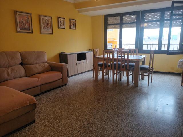 Piso En venta en Juzgados, Villena photo 0