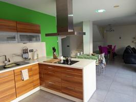 Casa con mucho encanto en el corazón histórico de Villena photo 0
