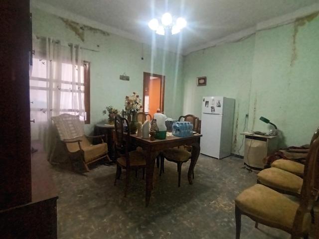 Descubre el potencial de esta luminosa vivienda photo 0