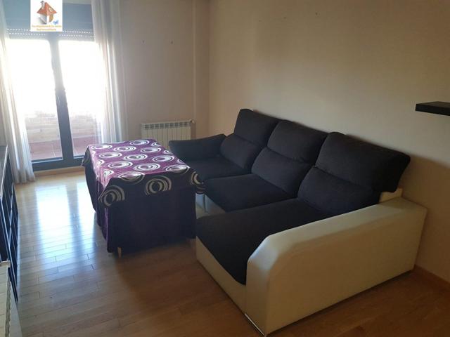 ALQUILER PISO 2 DORMITORIOS EN LA FASE II DEL PAU EL QUIÑON,SESEÑA photo 0