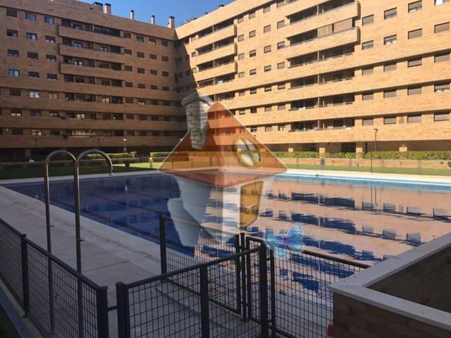 ALQUILER PLAZA DE GARAJE.C-LEONARDO DA VINCI Nº4-EL QUIÑÓN-SESEÑA photo 0