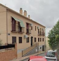ALQUILER DE PISO DE DOS DORMITORIOS CON PLAZA DE GARAJE EN VILLAMANTILLA photo 0