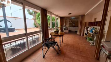 VENTA DE CASA EN EL CENTRO DE SESEÑA CON GRANDES ESPACIOS Y GRAN PATIO photo 0