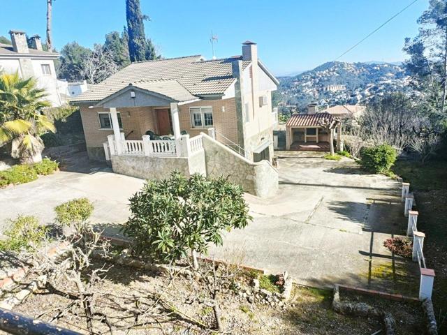 Casa en venta vallirana photo 0