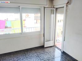PISO CON ASCENSOR 3 HABITACIONES y BALCON EN GAVARRA photo 0