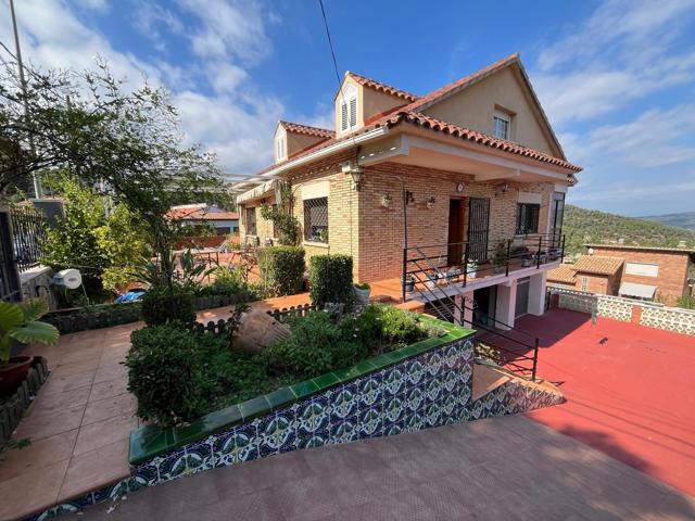 SANTA COLOMA DE CERVELLO ESPECTACULAR CASA A LA VENTA photo 0