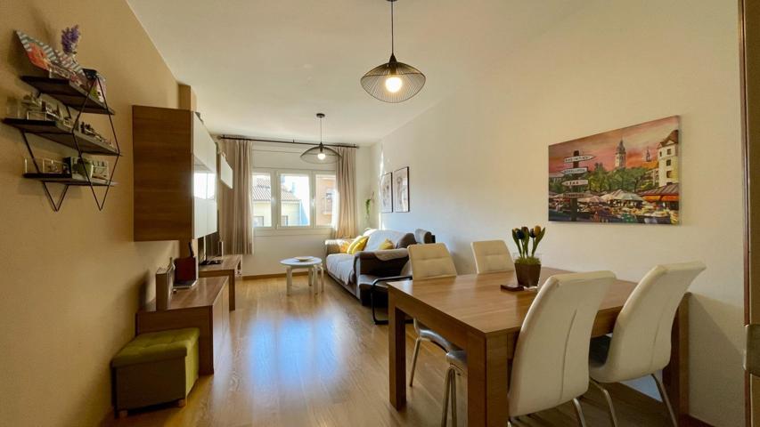 Piso en venta en Esplugues de LLobregat photo 0