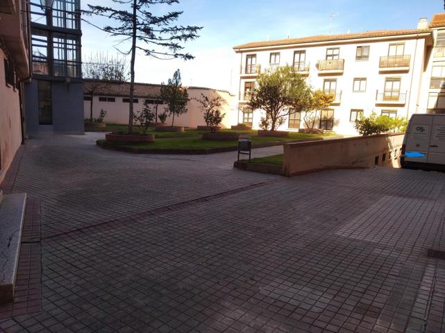 PISO EN VENTA PARA REFORMAR ZONA RUA DE LOS FRANCOS photo 0