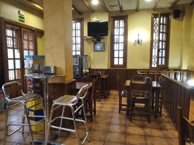 VENTA DE LOCAL Y NEGOCIO HOSTELERÍA EN ZAMORA ZONA LA VAGUADA photo 0