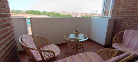 PISO EN VENTA EN ZAMORA ZONA CANDELARIA, 3 DORMITORIOS, 1 BAÑO, DESPENSA Y TERRAZA. photo 0