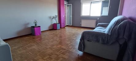 VENTA DE PISO EN ZAMORA ZONA LOS BLOQUES, 3 DORMITORIOS, 2 GALERÍAS, DESPENSA, BAÑO Y GARAJE photo 0