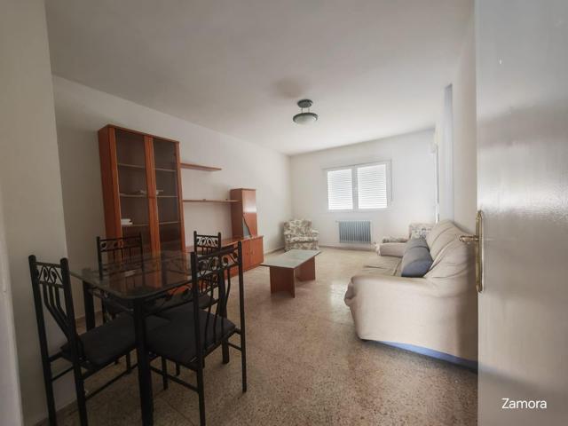 PISO EN VENTA EN ZAMORA ZONA PLAZA DE TOROS, 4 DORMITORIOS, 2 BAÑOS, GARAJE Y TRASTERO photo 0