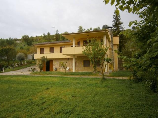 VENTA CHALET ZONA SAN FRONTIS-CARRASCAL, 6 HABITACIONES, TRES BAÑOS, PISCINA, GRAN PARCELA photo 0