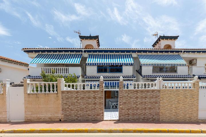 ¡Oportunidad única en la prestigiosa Urbanización Parquemar, La Mata! photo 0