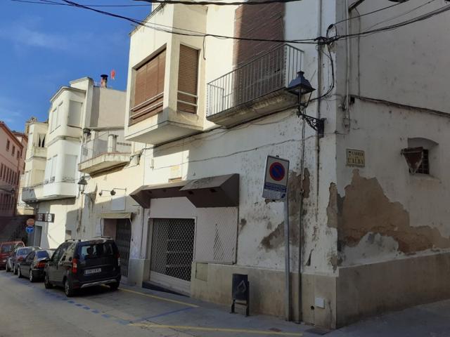 IDEAL INVERSORES ,GRAN CASA PAIRAL PARA REHABIITAR EN EL CENTRO DE MORA D, EBRE photo 0