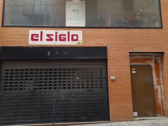 OPORTUNIDAD LOCAL COMERCIAL EN ZONA CENTRICA DE MORA D´EBRE photo 0