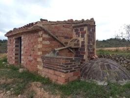 OPORTUNIDAD FINCA RUSTICA CON POSIBILIDAD DE RIEGO EN PINELL DE BRAI photo 0