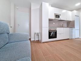 Bonito apartamento reformado a estrenar photo 0