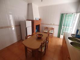 ALICÚN VIVIENDA EN PLANTA ALTA + SOLARIUM + 1 HABITACION + TERRAZA + COCINA CON CHIMENEA photo 0