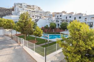 TRÍPLEX EN LOS PINOS - HUÉRCAL DE ALMERÍA: 4 HABITACIONES + 3 BAÑOS + TERRAZA + GARAJE DOBLE + PISCINA photo 0