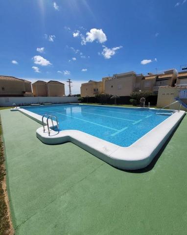 TORREVIEJA BUNGALOW GRAN ESTADO 2 HABS PISCINA 105.000 EUROS photo 0