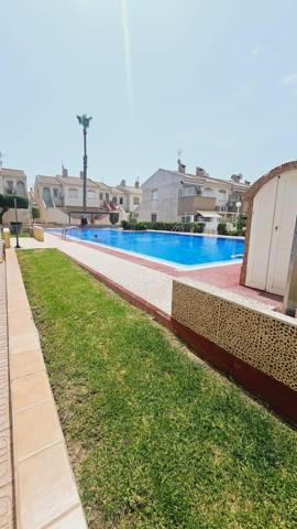 AGUAS NUEVAS BUNGALOW 2 HABS PISCINA COMUNITARIA 135.000€ photo 0