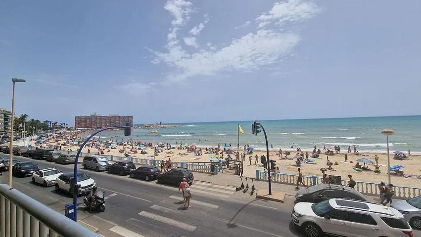 TORREVIEJA;PRIMERA LINEA PLAYA LOS LOCOS, VISTAS FRONTALES 3 HABS 2 BAÑOS + GARAJE. photo 0