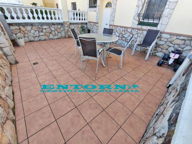 ¡¡ PRECIOSA CASA EN EL CENTRO DE POLINYÀ, TOTALMENTE REFORMADA !! photo 0