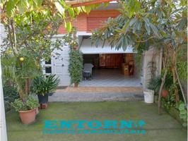 ACOGEDORA CASA EN MOLLET photo 0
