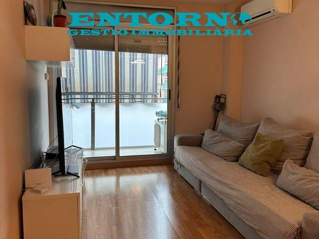 ¡CUCADA DE PISO EN EL CENTRO DE LA LLAGOSTA! photo 0