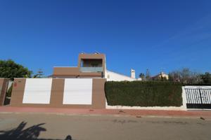CHALET INDEPENDIENTE EN TORRETA FLORIDA photo 0