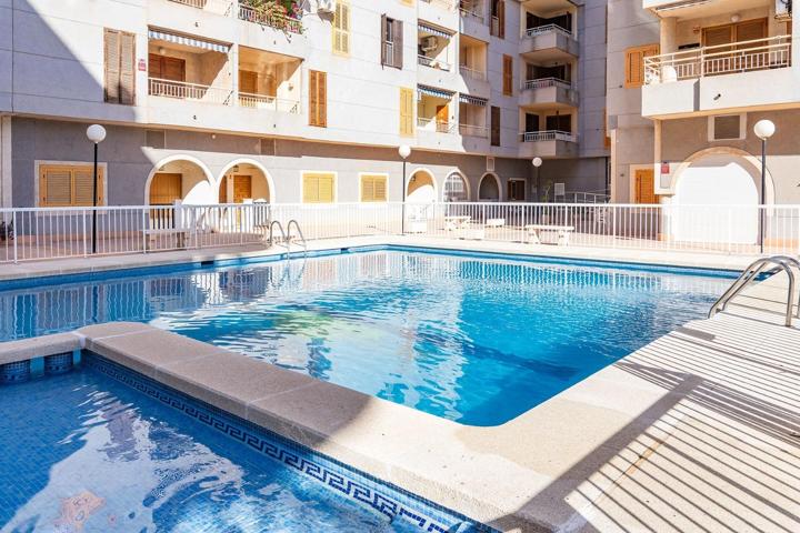 APARTAMENTO CON PISCINA COMUNITARIA A UN PASO DE LA PLAYA photo 0