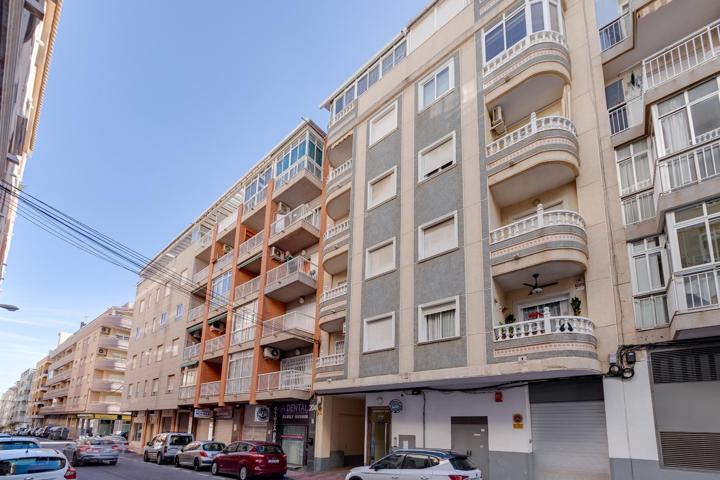 APARTAMENTO DE 2 DORMITORIOS EN TORREVIEJA PLAYA DEL CURA photo 0