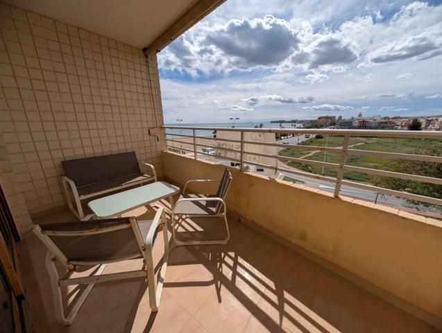 Apartamento de 2 dormitorios con gran terraza y vistas frontales al mar, Los Náufragos, Torrevieja photo 0