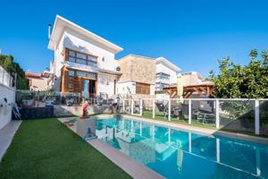 VILLA KORUM 3 HAB 2 BAÑOS CIUDAD QUESADA photo 0